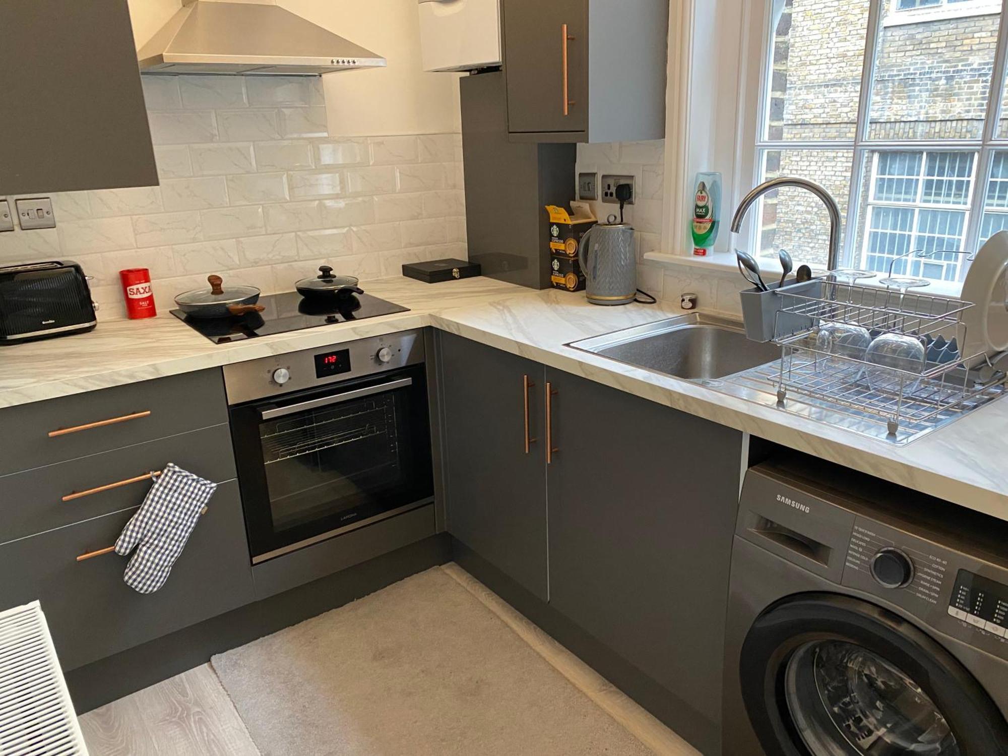 Charming Newly Refurb 2-Bed 2-Bath Whole Apartment Near Hyde Park & Kensington, Prime Paddington Location Zone 1 Лондон Экстерьер фото